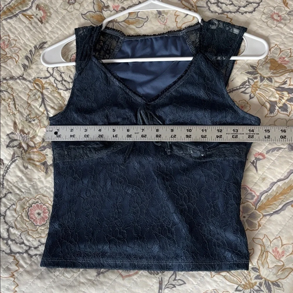 Dusty Blue Lace Sleeveless Top - Picture 5 of 6